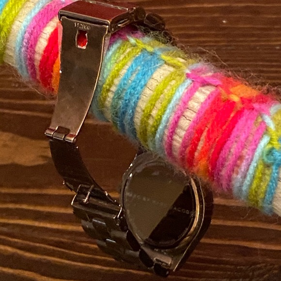 Marc by Marc Jacobs Brown Blade Women’s watch - Picture 2 of 5